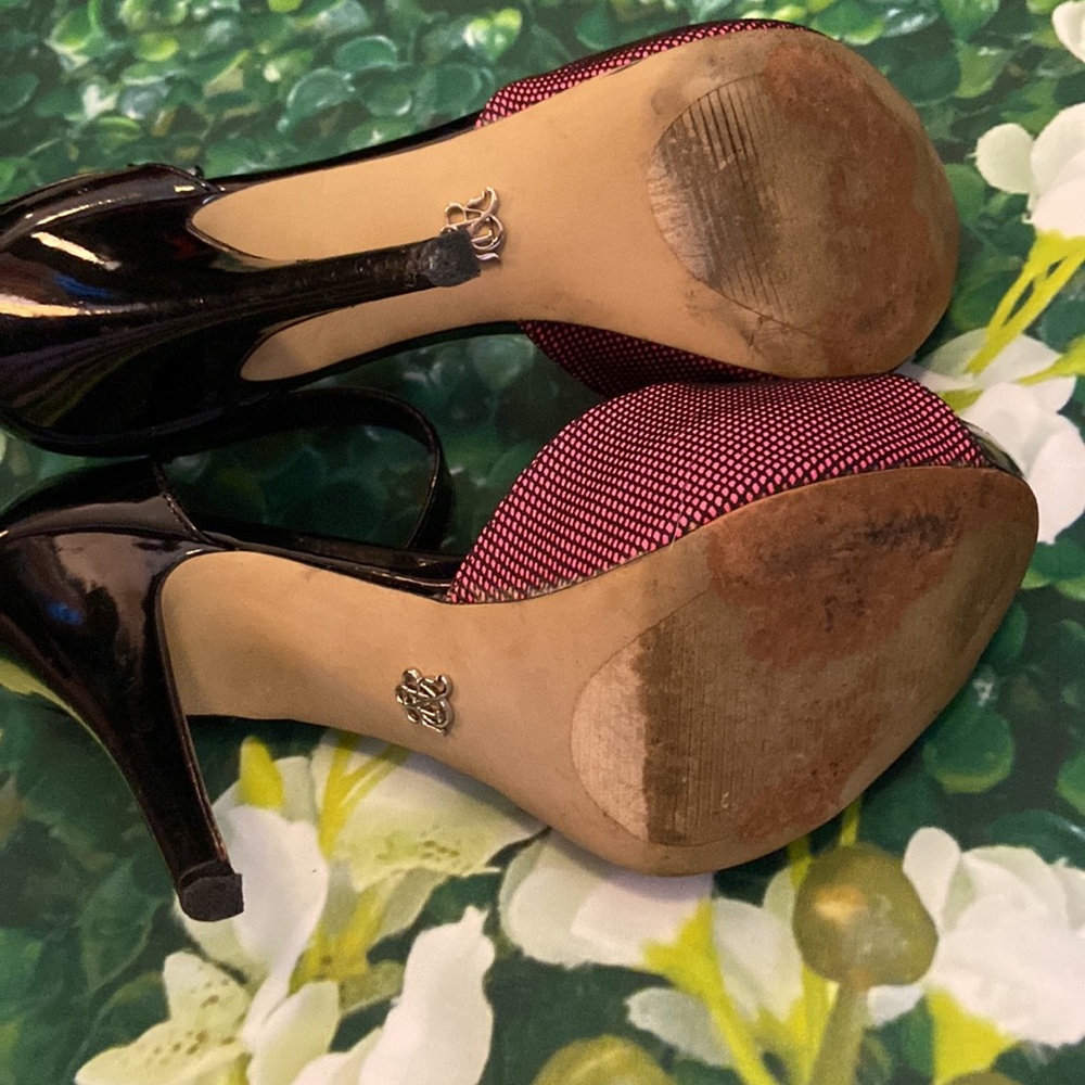 Just Fab/Rock and republic shoes. Three sets - size 8 medium - Picture 8 of 16